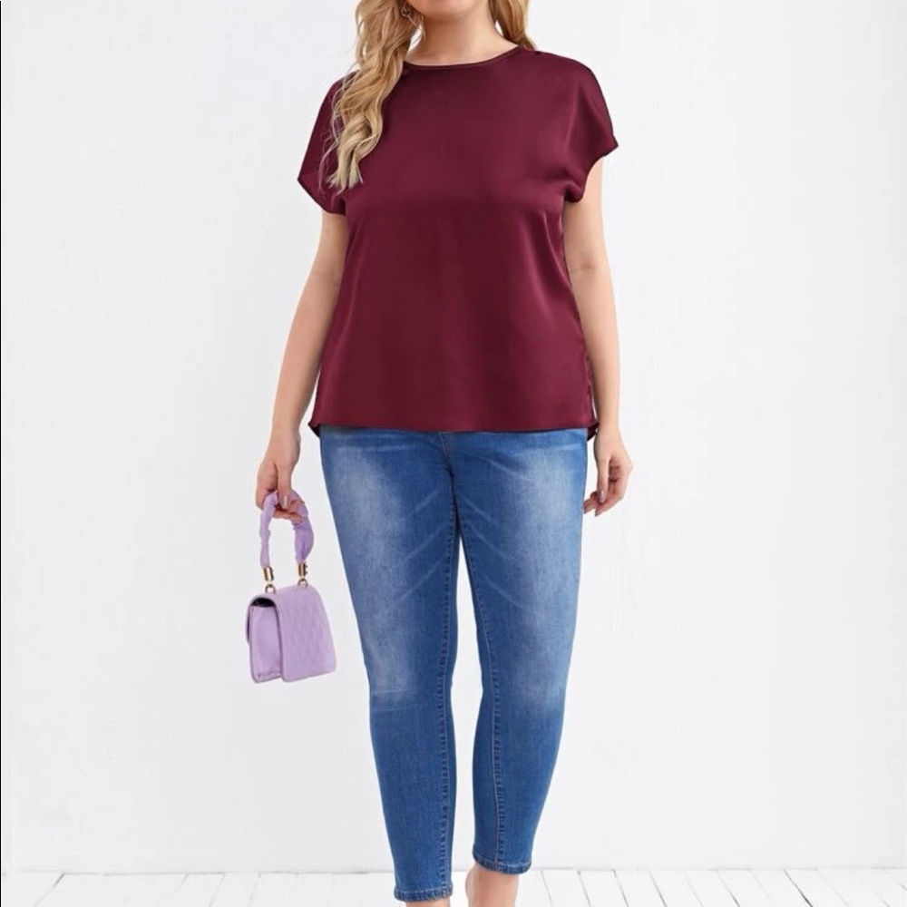 Plus size navy blue twist back blouse - Picture 7 of 15